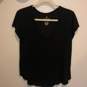 American Eagle Soft & Sexy V Neck Black Tee